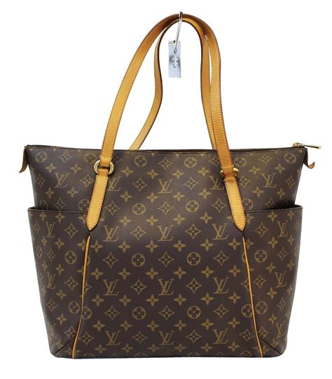 women's louis vuitton handbags|louis vuitton large handbag women.